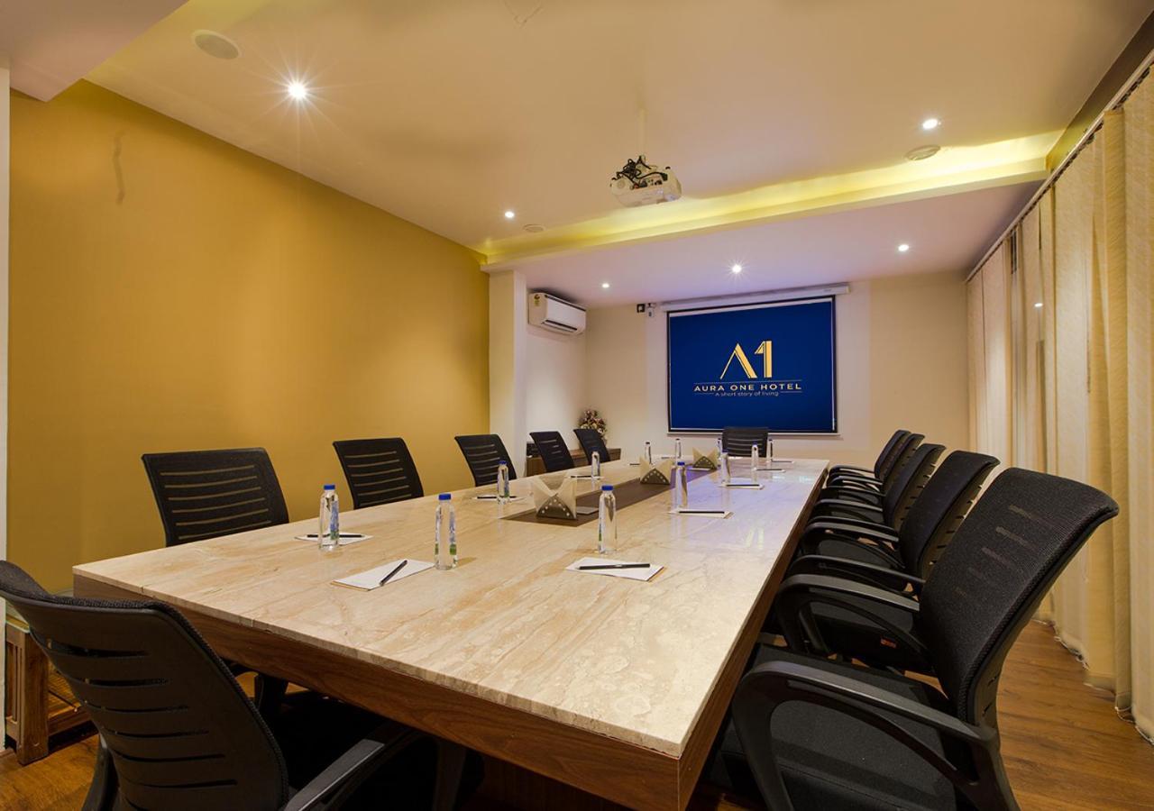 Aura One Hotel Коччи Экстерьер фото