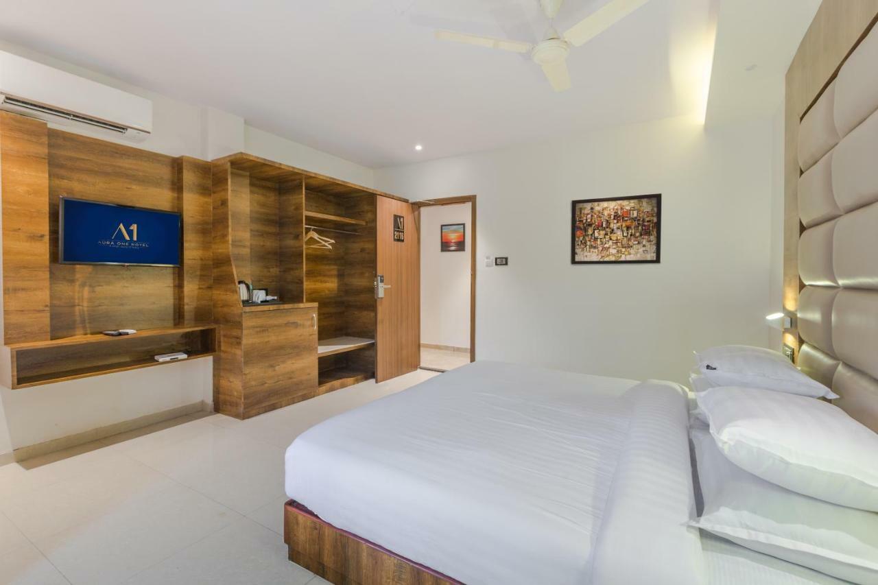Aura One Hotel Коччи Экстерьер фото